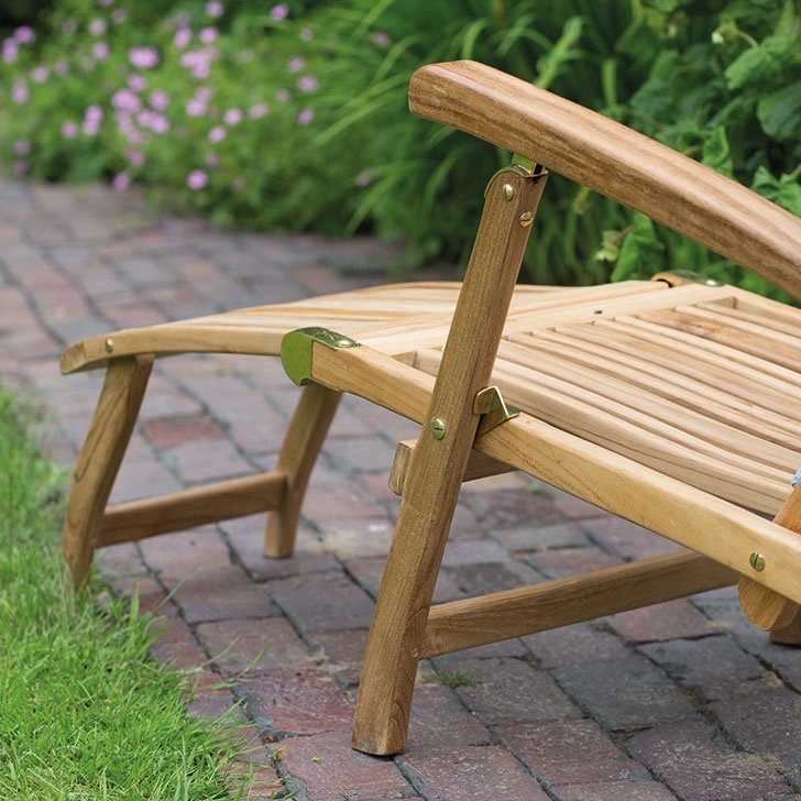 62302_flores_deckchair_mit-raeder_milieu2_72dpi